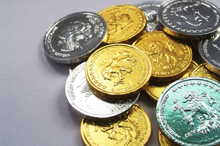 Why Gold Stocks are Regaining  the Spotlight?