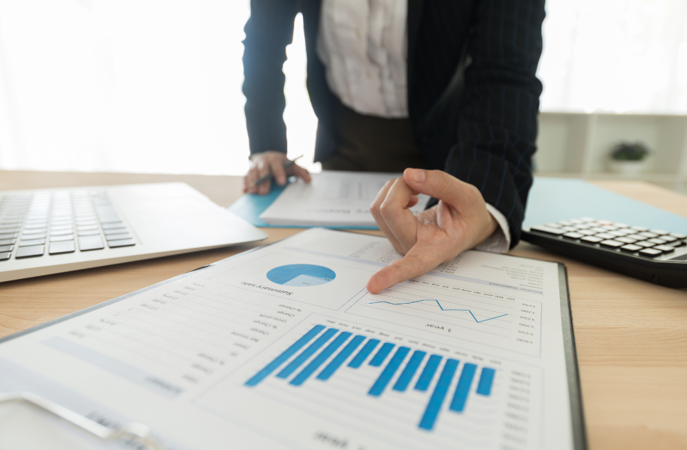Can unemployment data soften the hawkish rate hike bias?