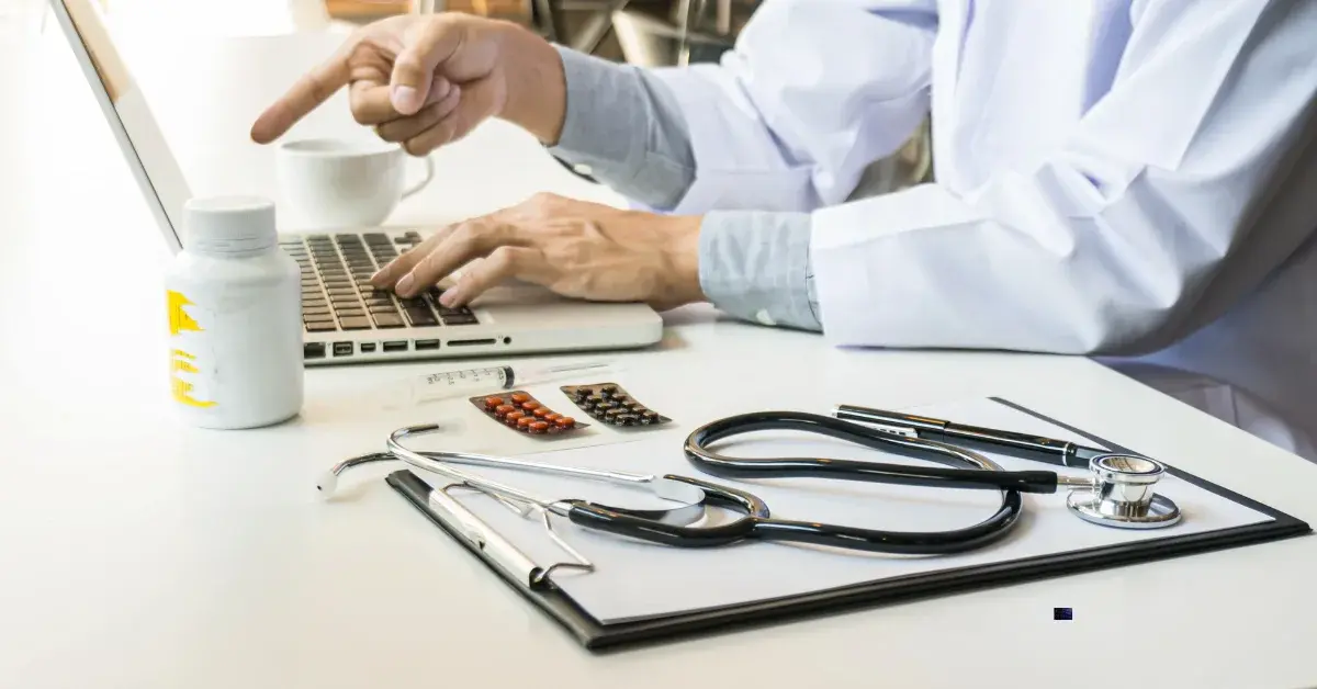 2 ASX healthcare stocks in good momentum