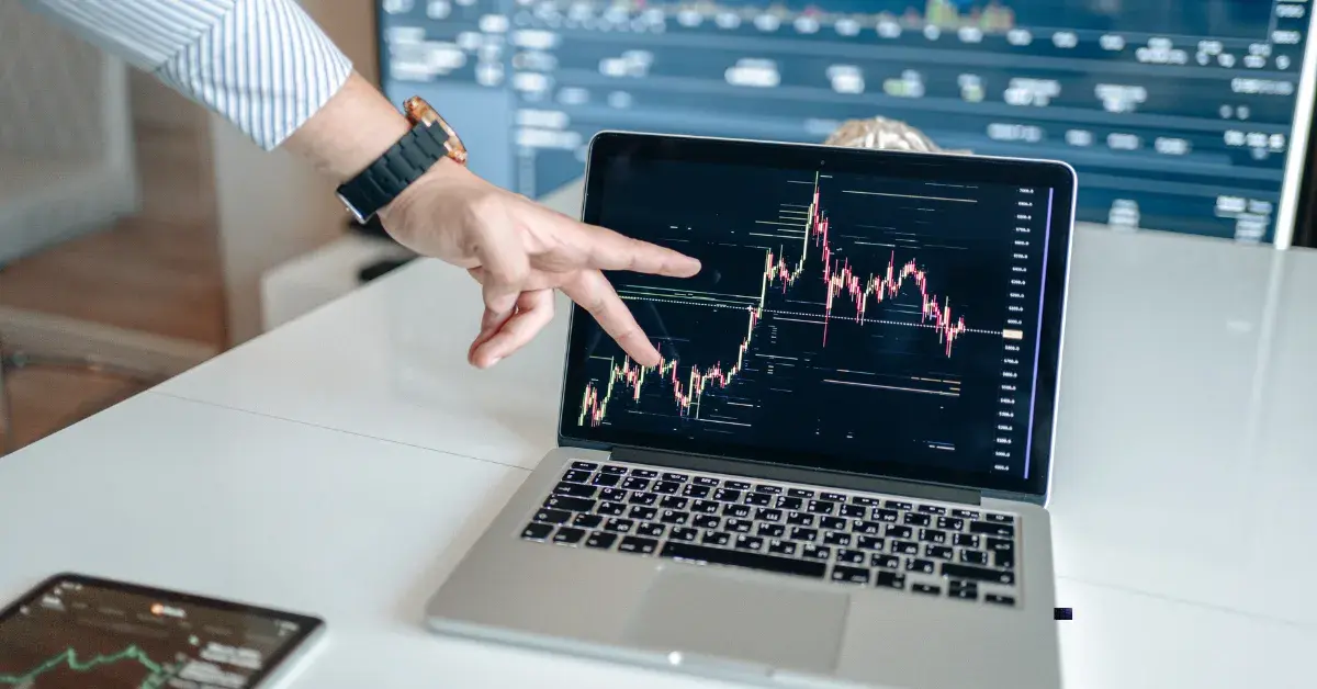 4 ASX stocks hitting 52 week high