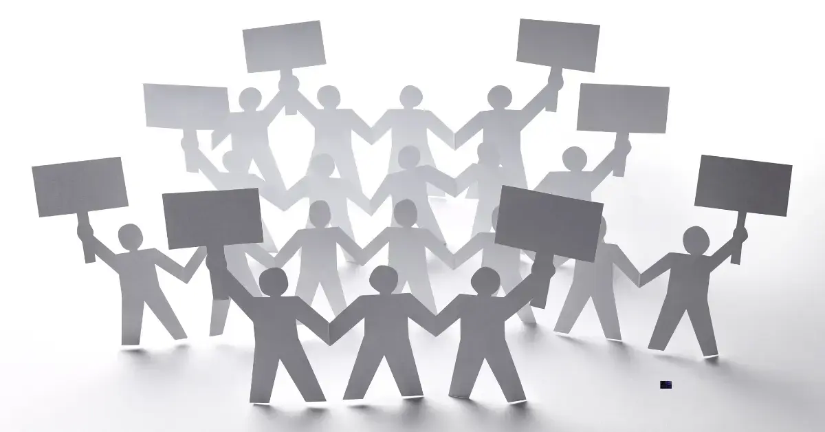 What drove a massive rally in Invictus Energy (IVZ).?