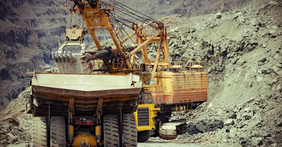 Copper Power, Cash Flow Strength & Scale - Mining Giants Leading the Growth Cycle
