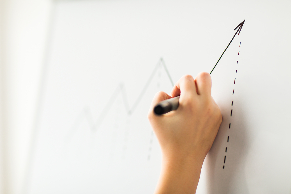 Interest rates, an effective tool to contain inflation?