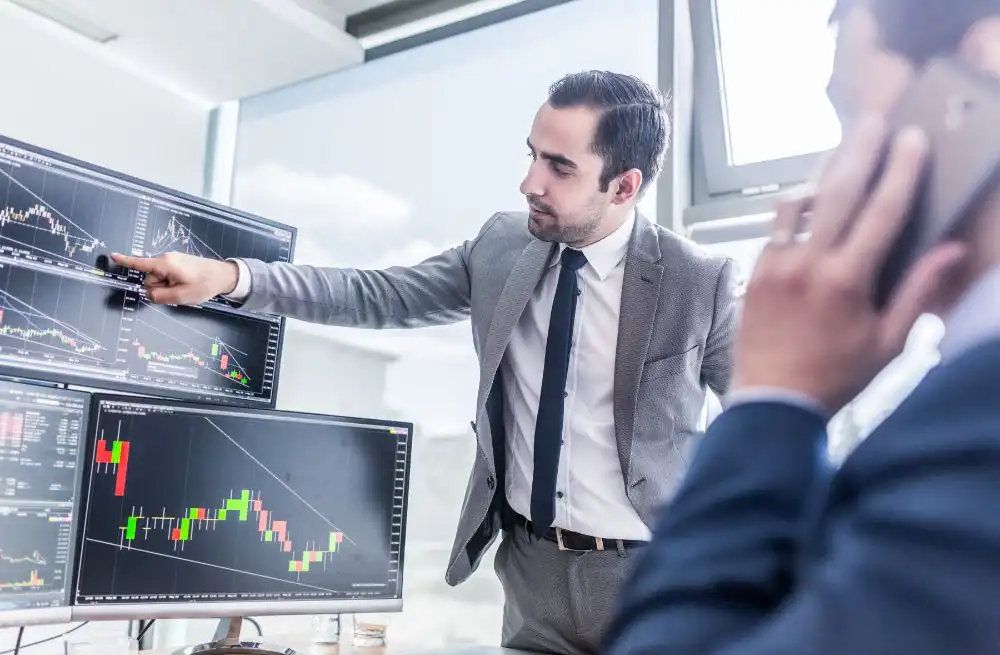 CISCO SYSTEMS INC (NYSE:CSCO)
